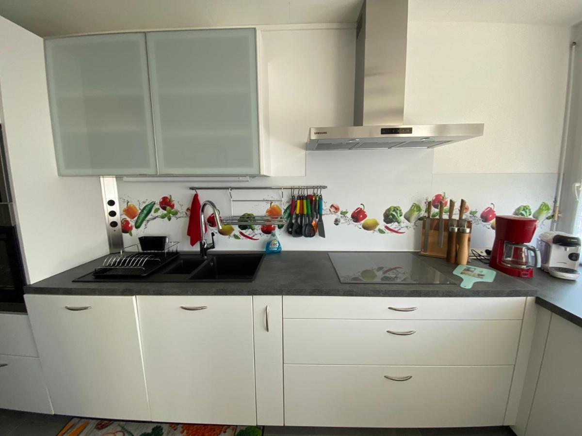 Le Mun-t2, Balcons, Parking, Wifi, Linge, Produits, Ménage Inclus Reims